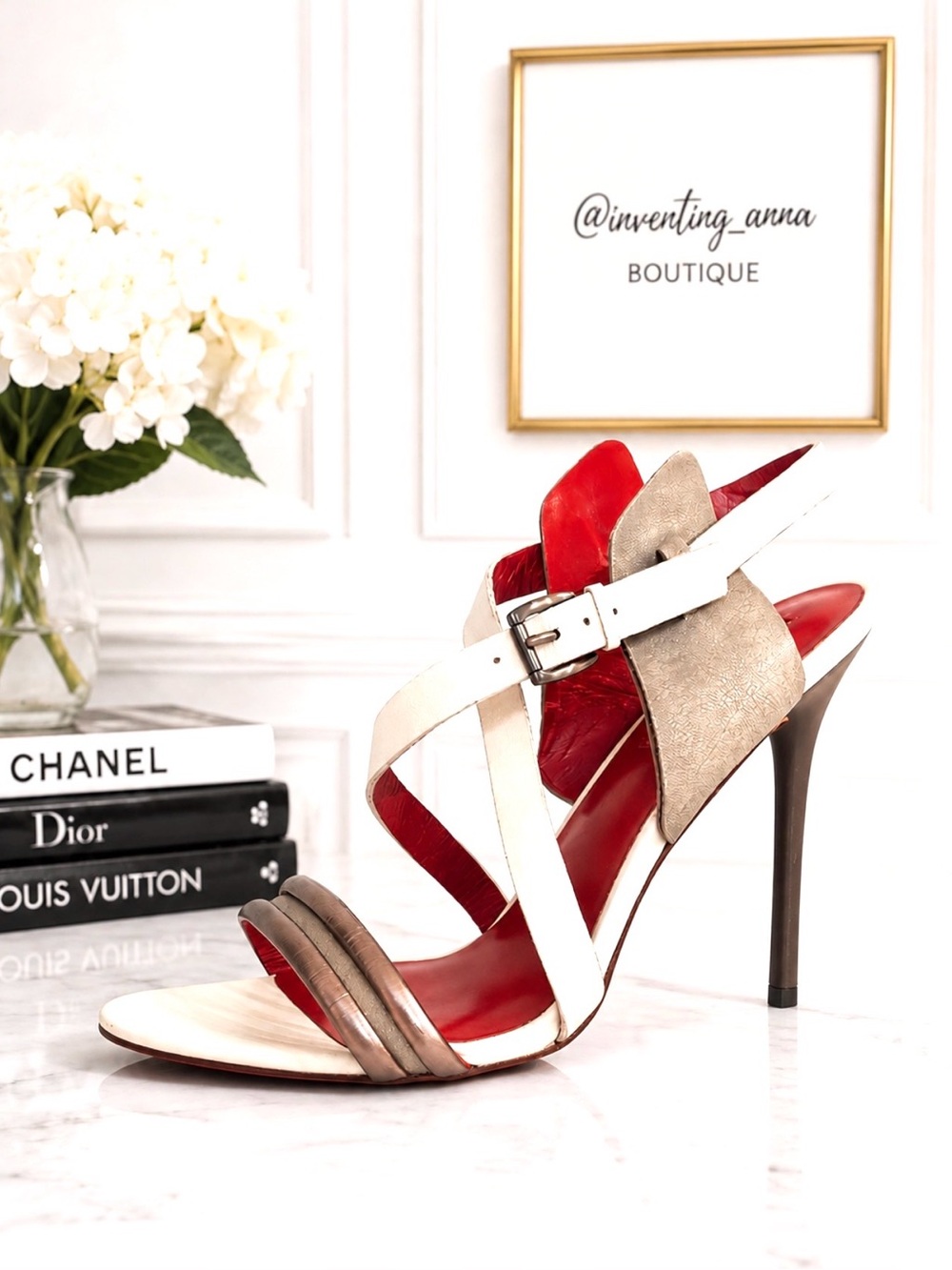CHARLES JOURDAN Silver/Gray White Crisscross Stiletto Heels w/Red Footbed